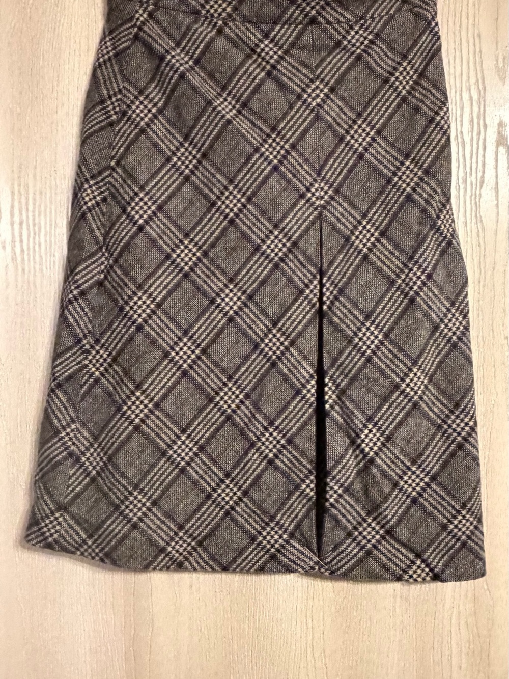 Brooks Brothers Gray Italian Woven Plaid Pencil Skirt